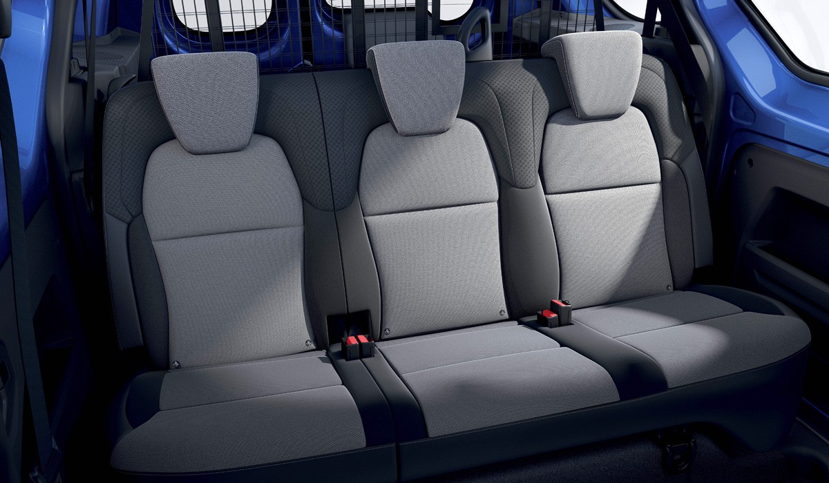 Пассажирский Renault Express: каким стал обновленный Dokker Пассажирский Renault Express: каким стал обновленный Dokker