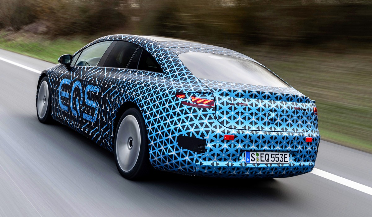 Электрический Mercedes-Benz EQS и рекордная аэродинамика Электрический Mercedes-Benz EQS и рекордная аэродинамика