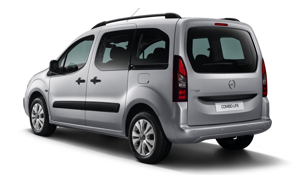 Пассажирский Opel Combo Life: специально для России Пассажирский Opel Combo Life: специально для России