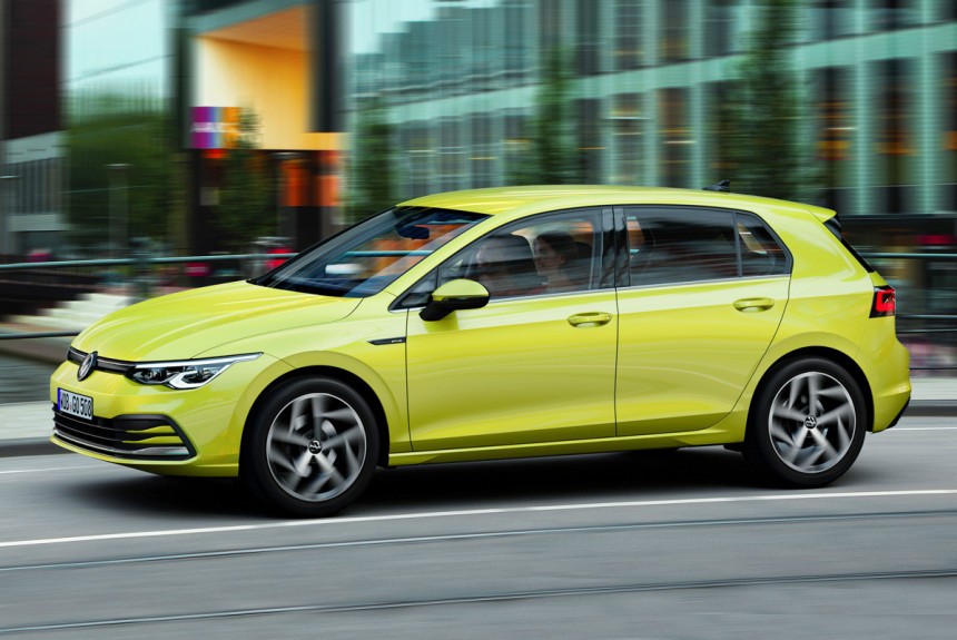 Новый Volkswagen Golf все-таки выходит на российский рынок: цены Новый Volkswagen Golf все-таки выходит на российский рынок: цены
