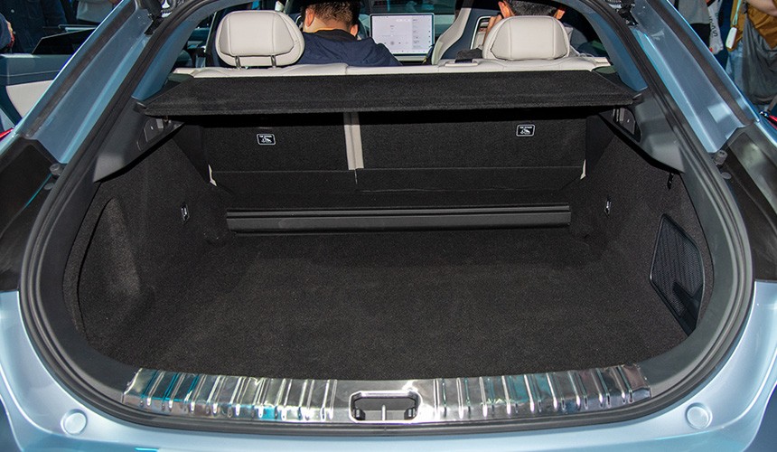 Представлен электромобиль Zeekr 001: все характеристики Представлен электромобиль Zeekr 001: все характеристики