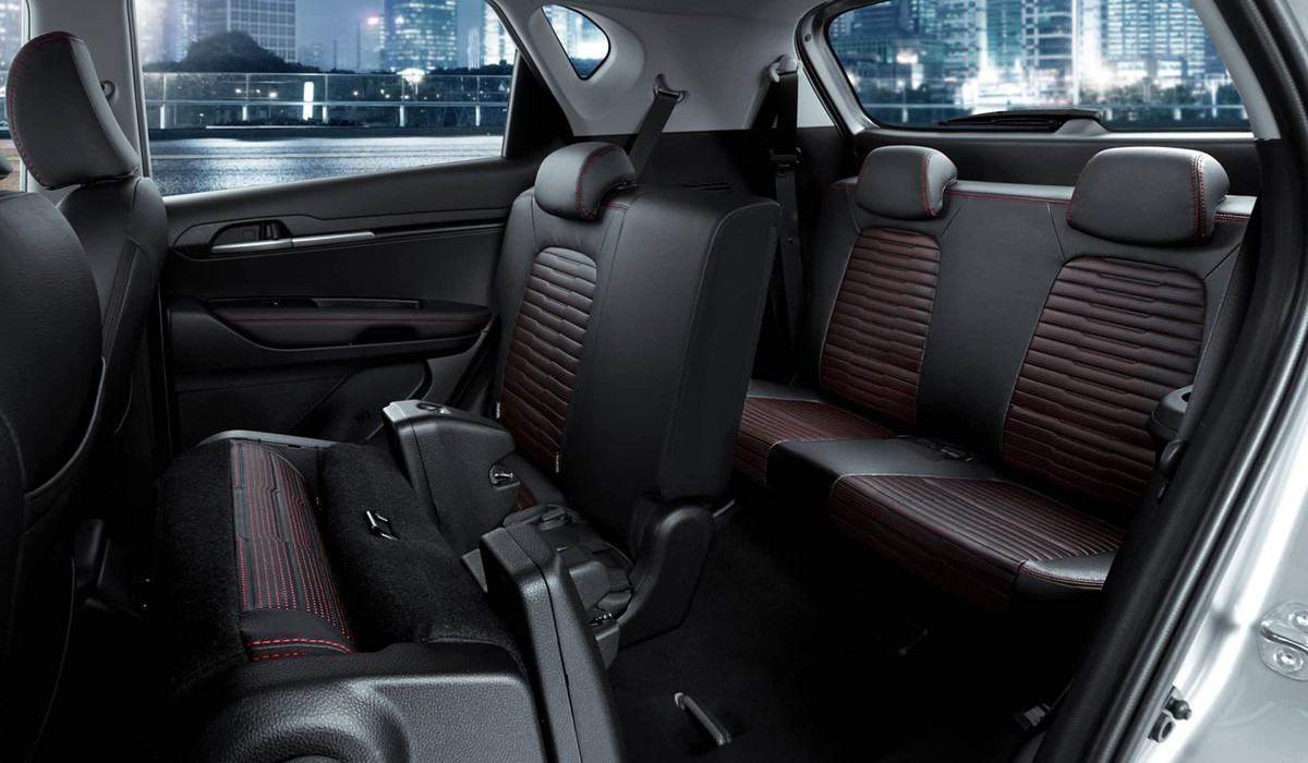 У паркетника Kia Sonet появилась семиместная версия У паркетника Kia Sonet появилась семиместная версия