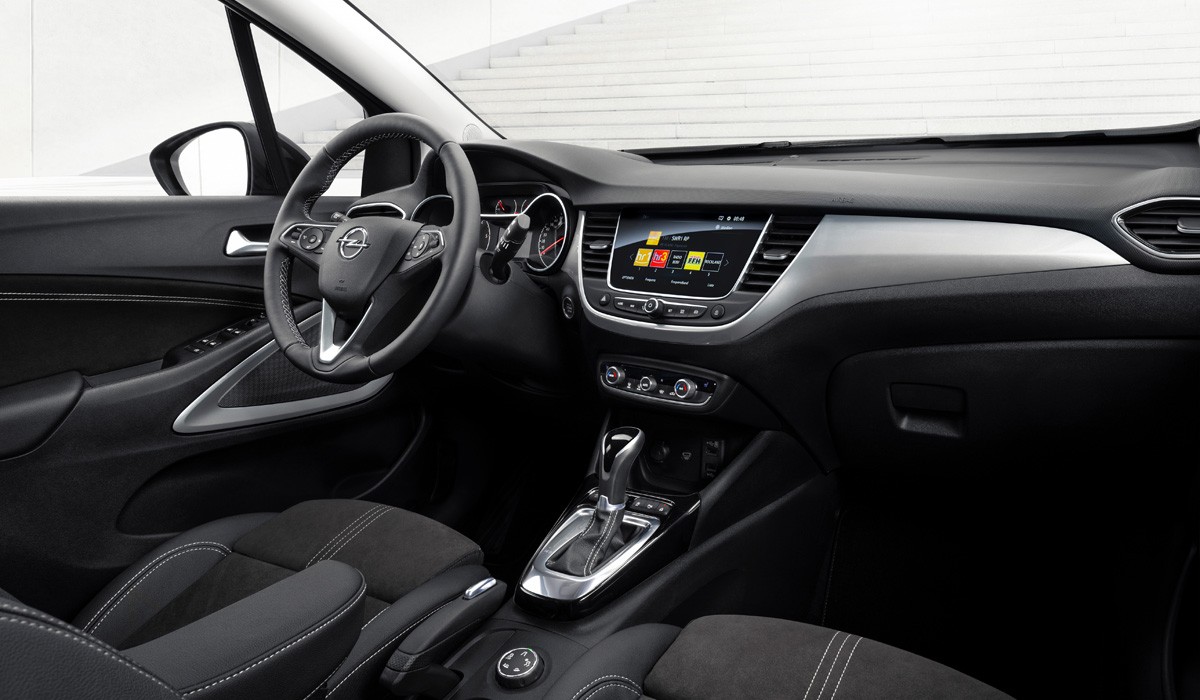 Паркетник Opel Crossland для России: комплектации и цены Паркетник Opel Crossland для России: комплектации и цены