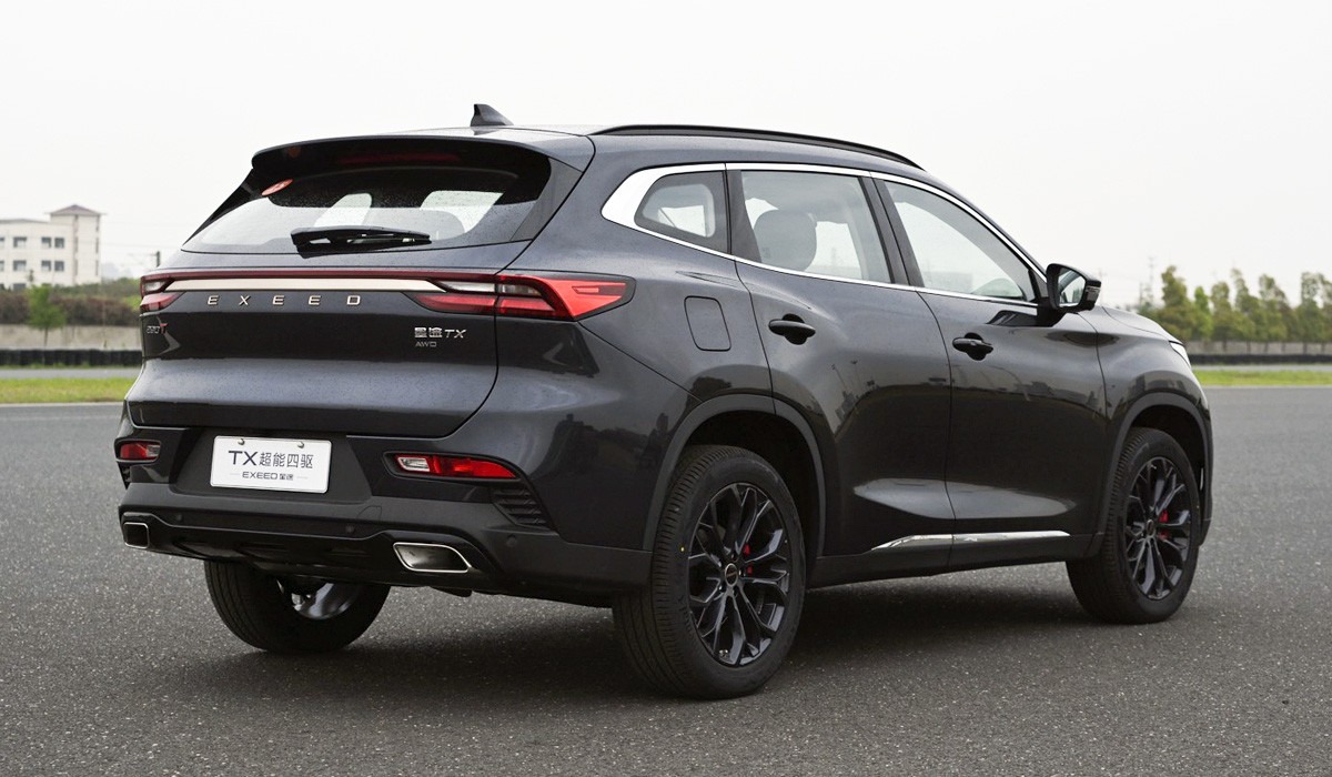 Короткому кроссоверу Exeed TX достались не все обновки Короткому кроссоверу Exeed TX достались не все обновки