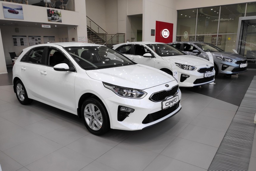 Kia Ceed в России: «балка» вместо многорычажки и подорожание Kia Ceed в России: «балка» вместо многорычажки и подорожание