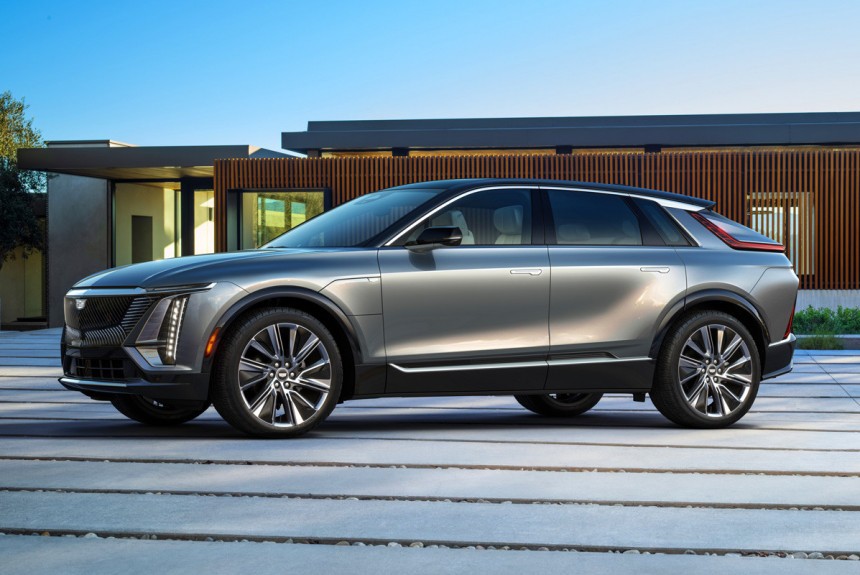 Представлен серийный электрический кроссовер Cadillac Lyriq Представлен серийный электрический кроссовер Cadillac Lyriq