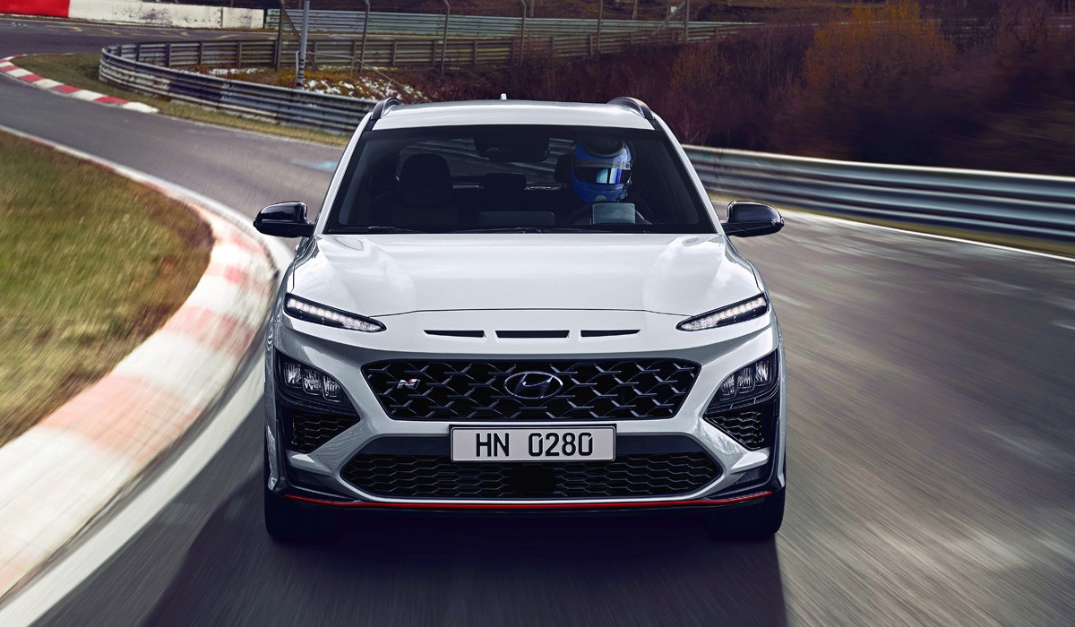 Представлен «горячий» кроссовер Hyundai Kona N Представлен «горячий» кроссовер Hyundai Kona N