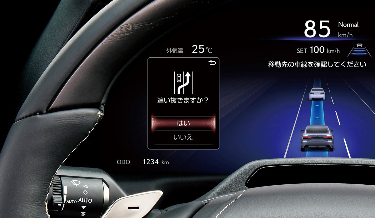 Lexus LS и Toyota Mirai первыми обрели автопилот