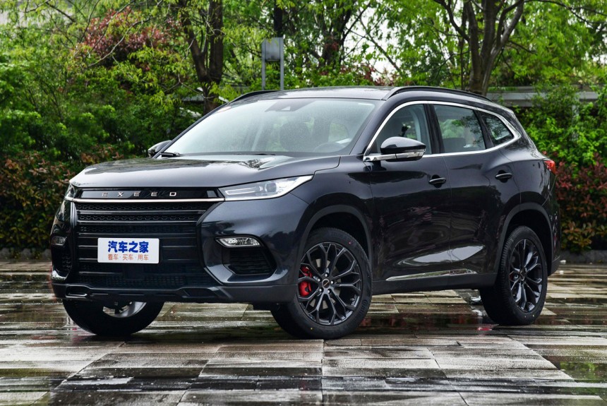 Короткому кроссоверу Exeed TX достались не все обновки Короткому кроссоверу Exeed TX достались не все обновки