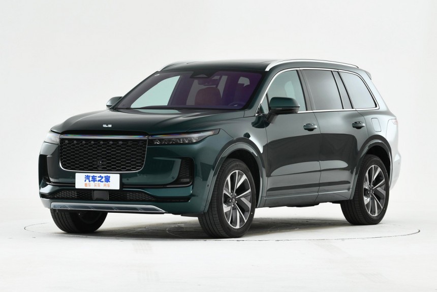 Кроссовер Leading Ideal One обновлен под нужды клиентов