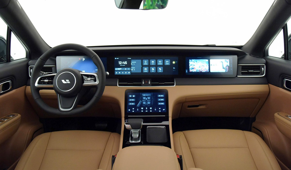 Кроссовер Leading Ideal One обновлен под нужды клиентов