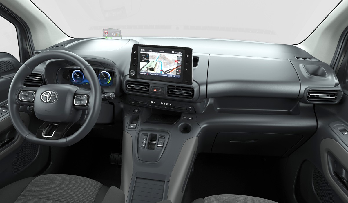 В семействе Toyota Proace City появились электромобили В семействе Toyota Proace City появились электромобили