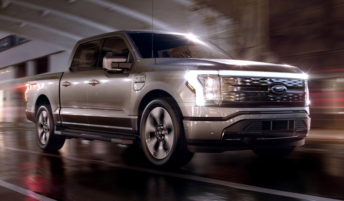Молния: представлен электрический пикап Ford F-150 Lightning