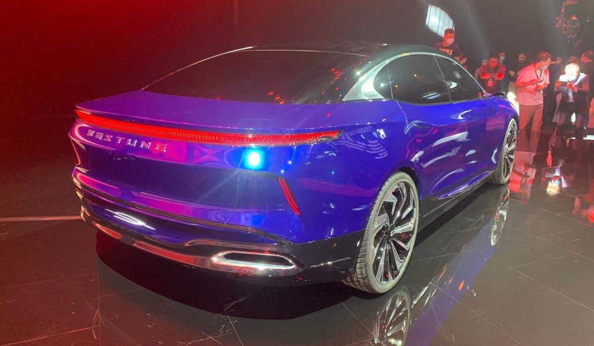 Бренд Bestune отметил 15-летие двумя концептами и новой стратегией