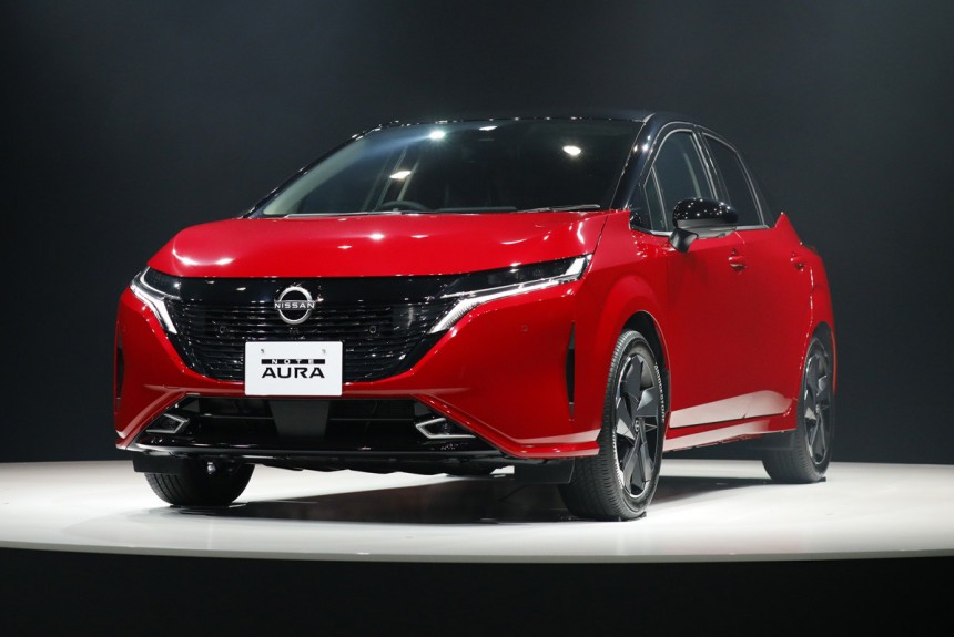Новый хэтчбек Nissan Note Aura: престижнее и мощнее Новый хэтчбек Nissan Note Aura: престижнее и мощнее
