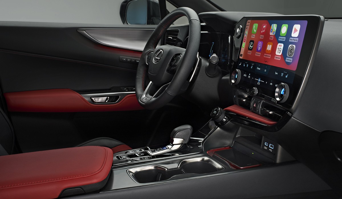 Кроссовер с уздечкой: представлен Lexus NX нового поколения