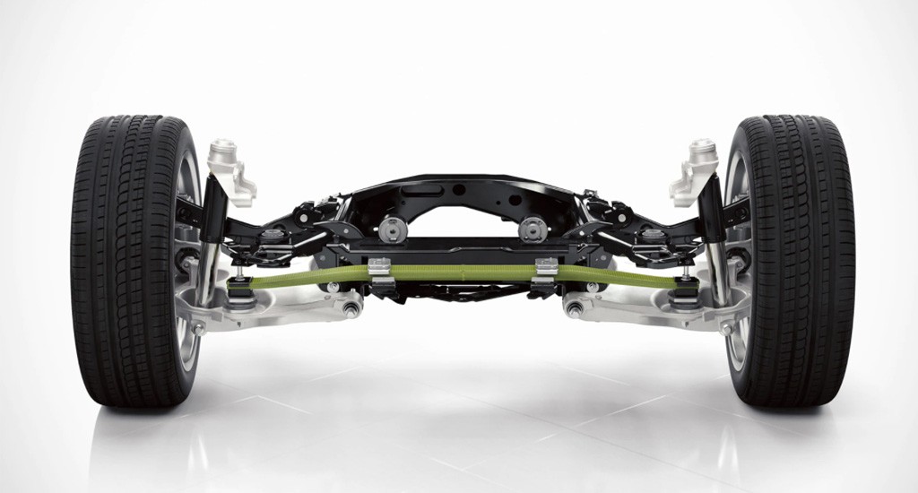 Серийный кроссовер Lynk & Co 09 дебютировал в трех версиях Серийный кроссовер Lynk & Co 09 дебютировал в трех версиях