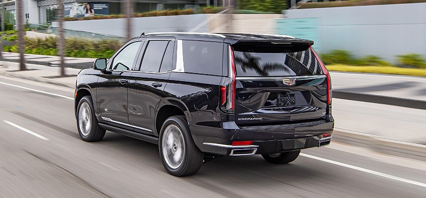 Cadillac Escalade нового поколения выходит на российский рынок Cadillac Escalade нового поколения выходит на российский рынок