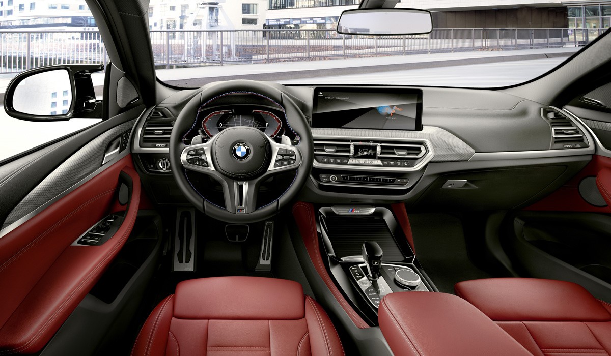 Обновлено семейство кроссоверов BMW X3 и BMW X4 Обновлено семейство кроссоверов BMW X3 и BMW X4