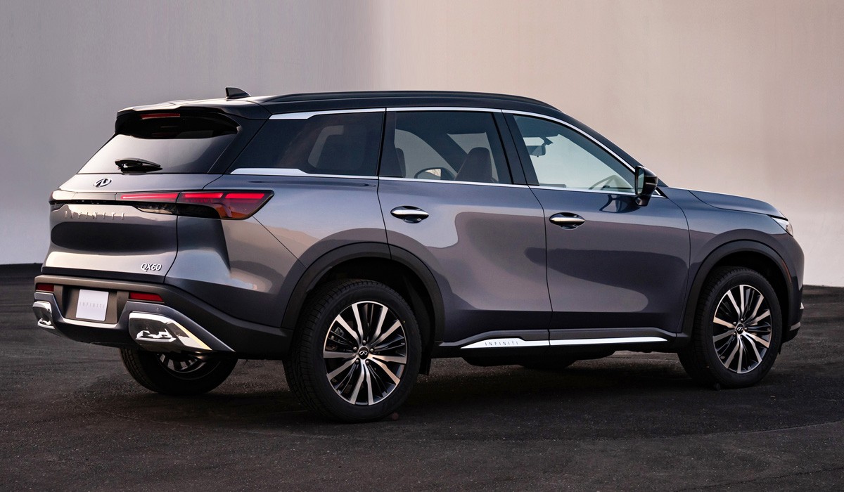 Представлен кроссовер Infiniti QX60 второго поколения Представлен кроссовер Infiniti QX60 второго поколения
