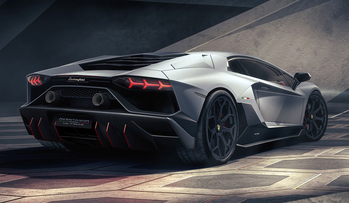 Lamborghini Aventador Ultimae завершит карьеру модели и мотора V12 Lamborghini Aventador Ultimae завершит карьеру модели и мотора V12