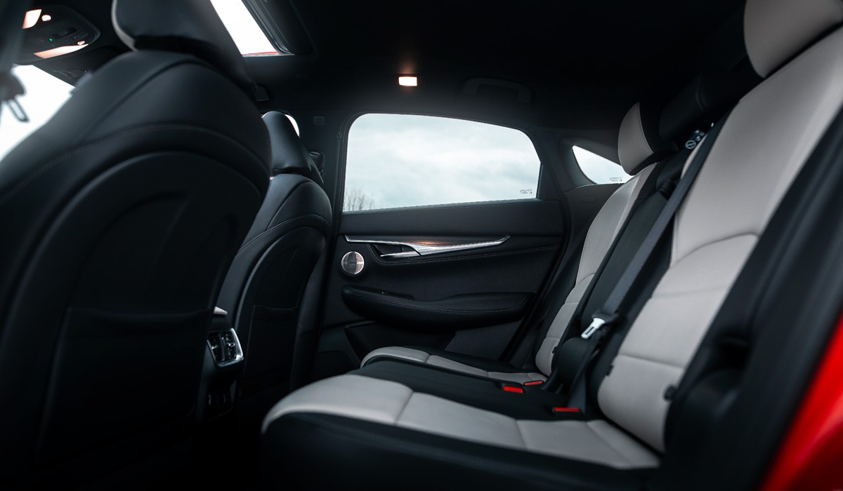 Купеобразный кроссовер Infiniti QX55: цены в России Купеобразный кроссовер Infiniti QX55: цены в России