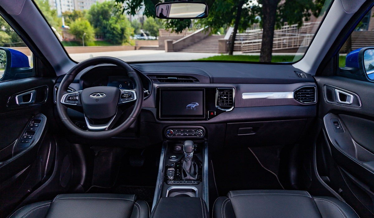 Кроссовер Chery Tiggo 4: две новые комплектации для России Кроссовер Chery Tiggo 4: две новые комплектации для России