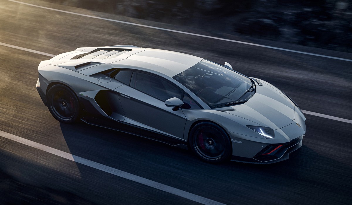 Lamborghini Aventador Ultimae завершит карьеру модели и мотора V12 Lamborghini Aventador Ultimae завершит карьеру модели и мотора V12