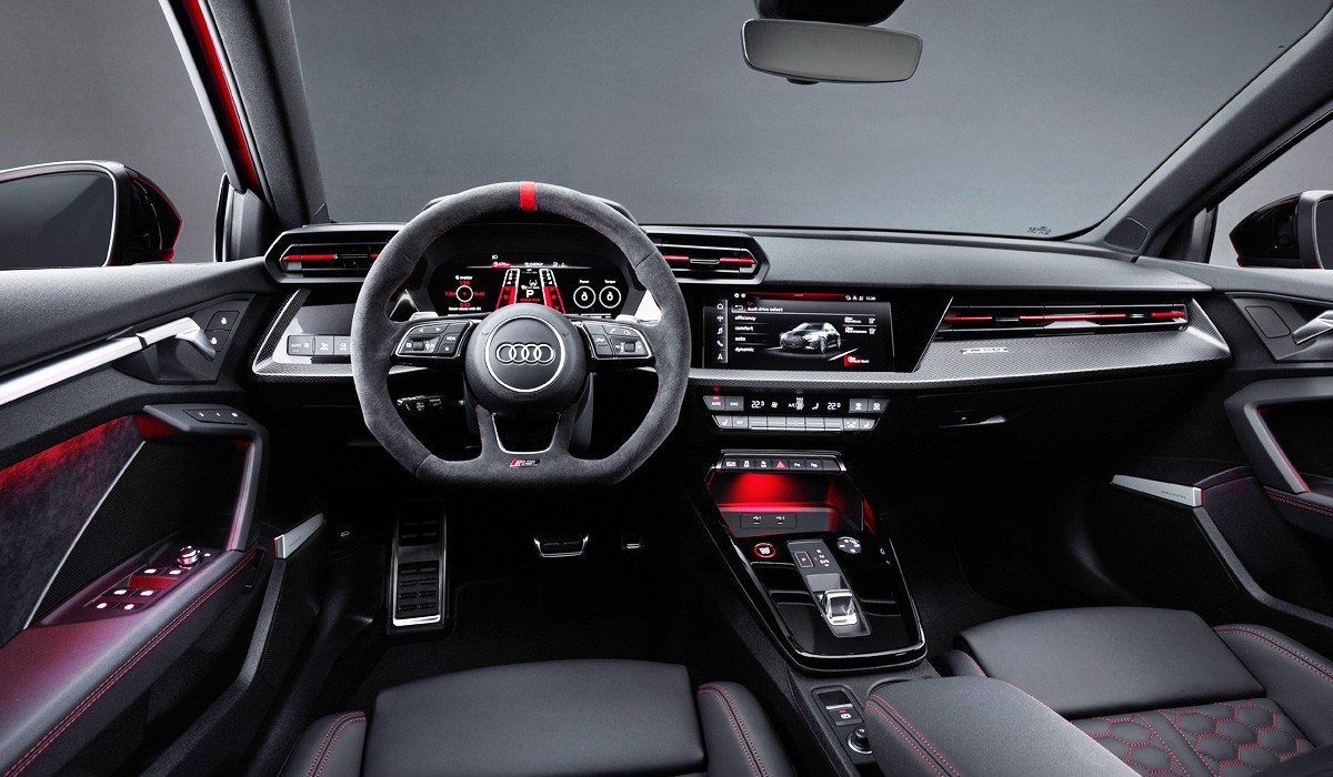 Новые Audi RS 3: хэтчбек, седан и дрифт-режим Новые Audi RS 3: хэтчбек, седан и дрифт-режим