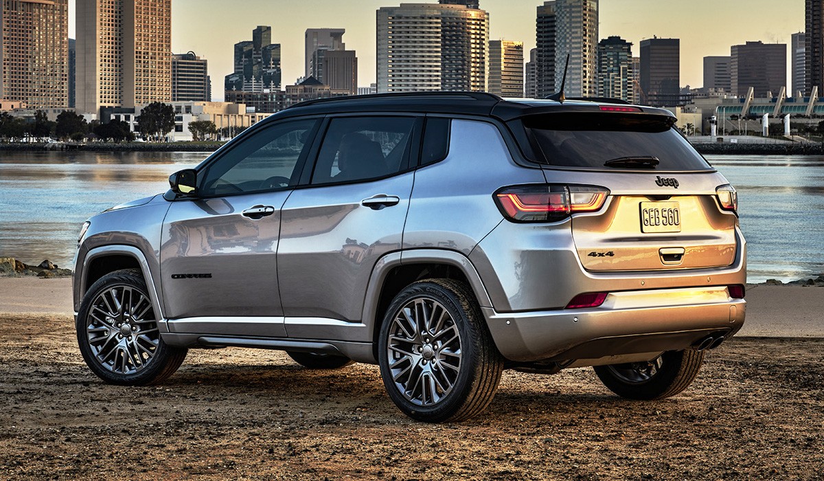 Обновленный Jeep Compass для Америки: больше шика Обновленный Jeep Compass для Америки: больше шика