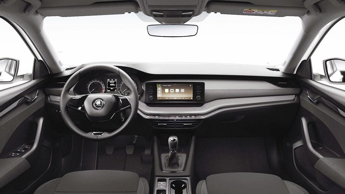 В России появилась самая простая Skoda Octavia с «механикой» В России появилась самая простая Skoda Octavia с «механикой»