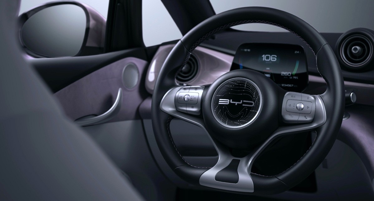 Новый BYD Dolphin: первая модель с 800-вольтовой электросистемой Новый BYD Dolphin: первая модель с 800-вольтовой электросистемой