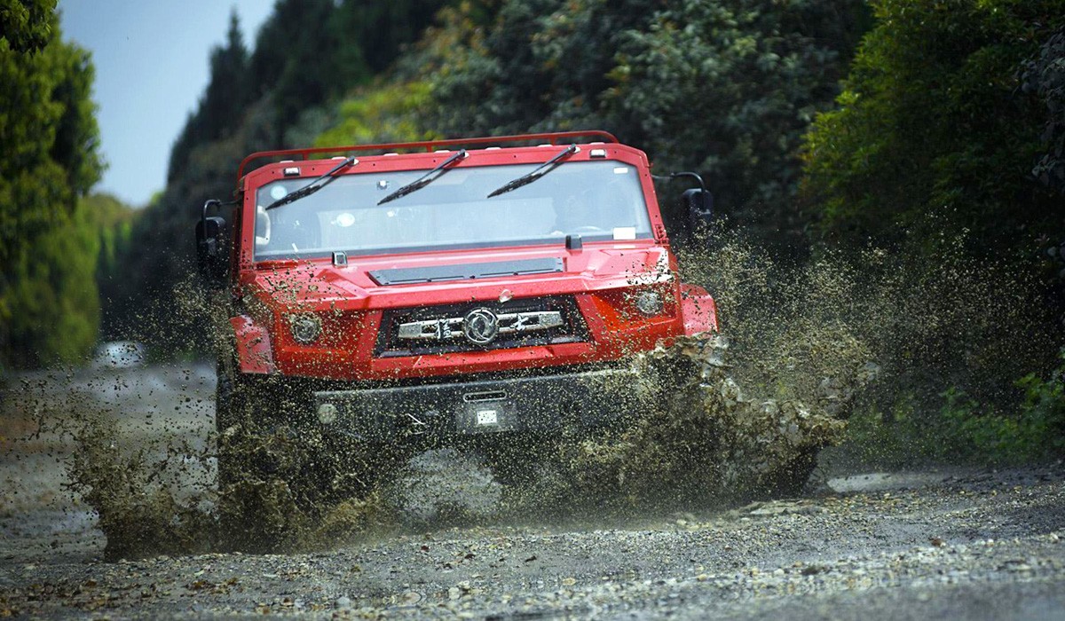 «Китайский Хаммер» Dongfeng Warrior вышел на гражданский рынок «Китайский Хаммер» Dongfeng Warrior вышел на гражданский рынок