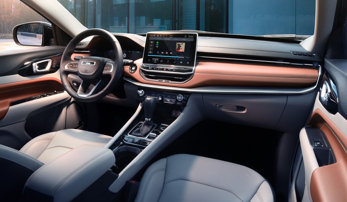 Обновленный Jeep Compass для Америки: больше шика Обновленный Jeep Compass для Америки: больше шика