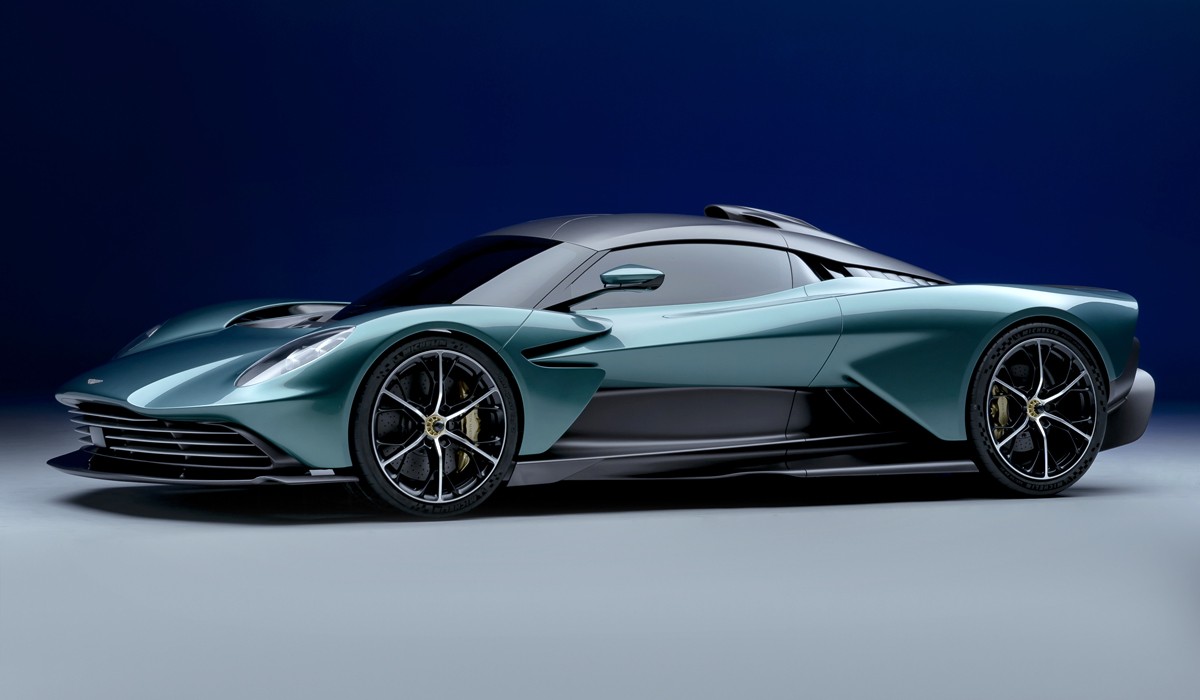 Aston Martin Valhalla полностью переделан: теперь мотор AMG Aston Martin Valhalla полностью переделан: теперь мотор AMG