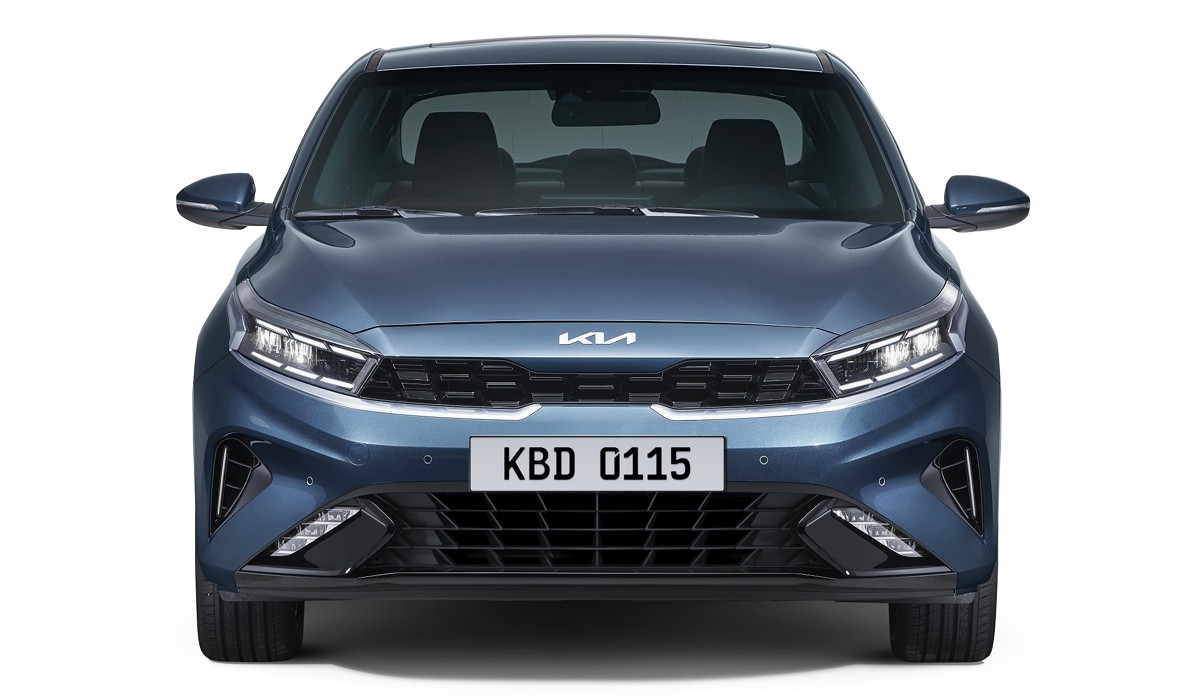 Обновленный седан Kia Cerato сертифицирован в России