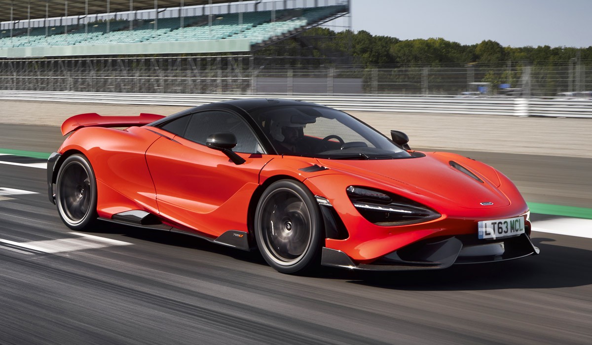 Длиннохвостый McLaren 765LT: спайдер вслед за купе