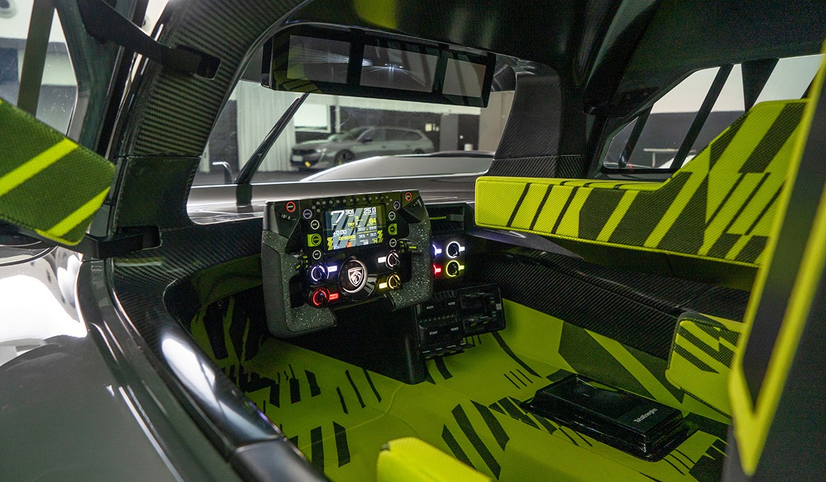 Гиперкар Peugeot 9X8 вернет марку в Ле-Ман