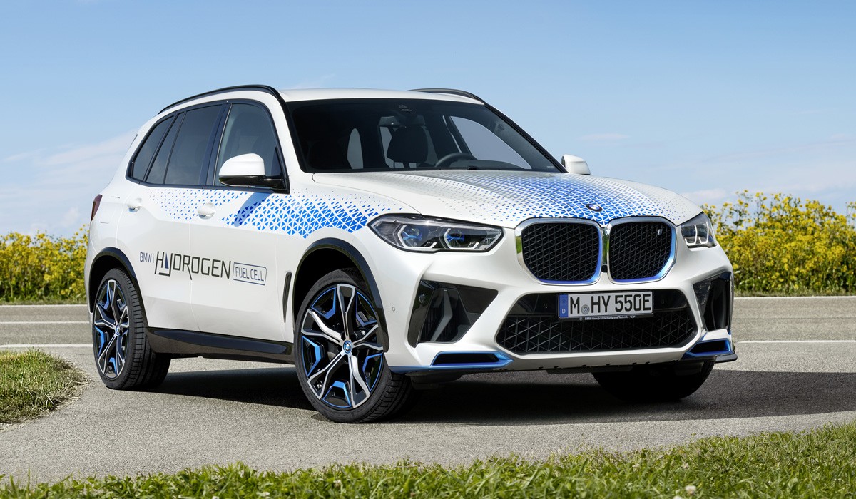 Водородный BMW iX5 Hydrogen: предсерийная версия Водородный BMW iX5 Hydrogen: предсерийная версия