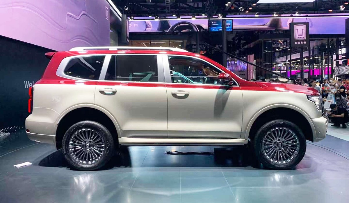 Вместо «шестисотого» представлен внедорожник Tank 500 Вместо «шестисотого» представлен внедорожник Tank 500