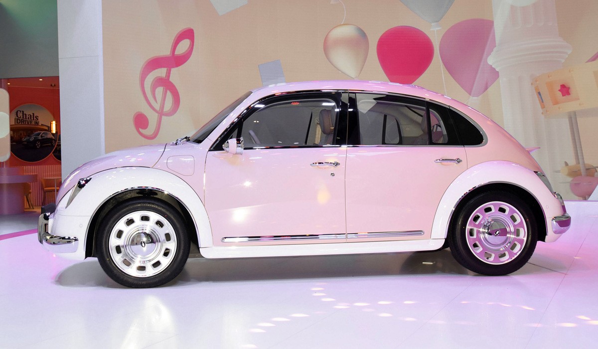 Электромобиль Ora Ballet Cat развил тему классического Жука Электромобиль Ora Ballet Cat развил тему классического Жука