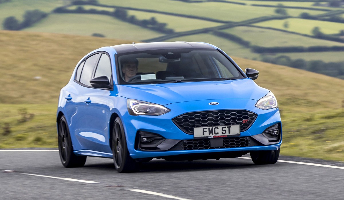Ford Focus ST Edition стал еще «горячее» с новой подвеской Ford Focus ST Edition стал еще «горячее» с новой подвеской