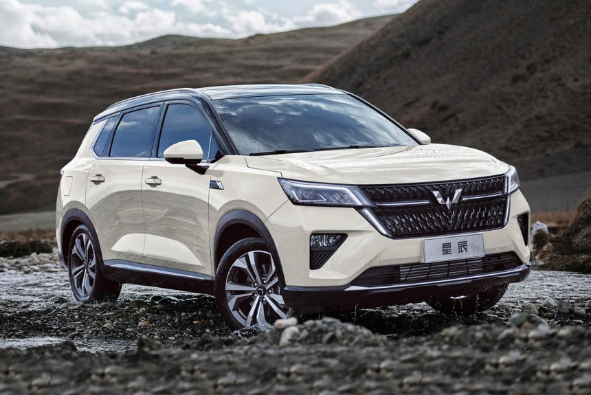 Кроссовер Wuling Xingchen компаний GM и SAIC метит на экспорт Кроссовер Wuling Xingchen компаний GM и SAIC метит на экспорт