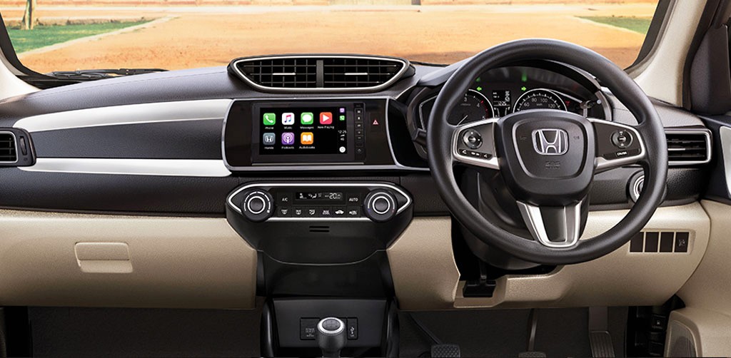 Обновлен дешевый седан Honda Amaze