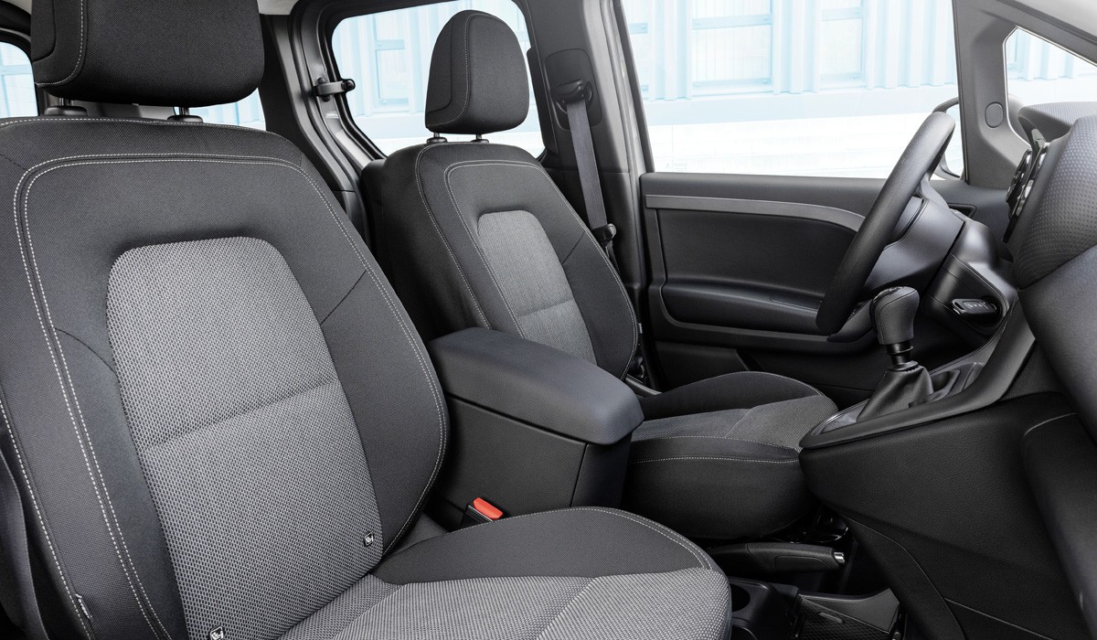 Представлен новый Mercedes-Benz Citan: фургон и пассажирская версия