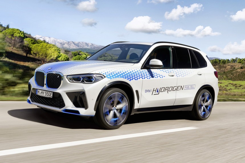 Водородный BMW iX5 Hydrogen: предсерийная версия Водородный BMW iX5 Hydrogen: предсерийная версия