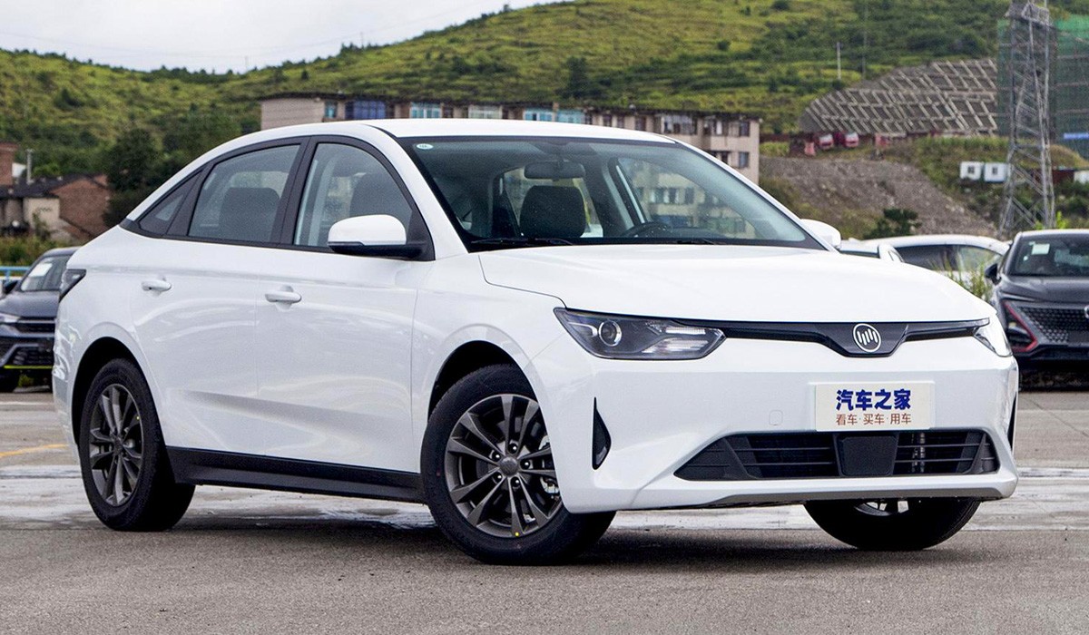 Седан Weltmeister E5 открыл «бюджетное» семейство марки Седан Weltmeister E5 открыл «бюджетное» семейство марки