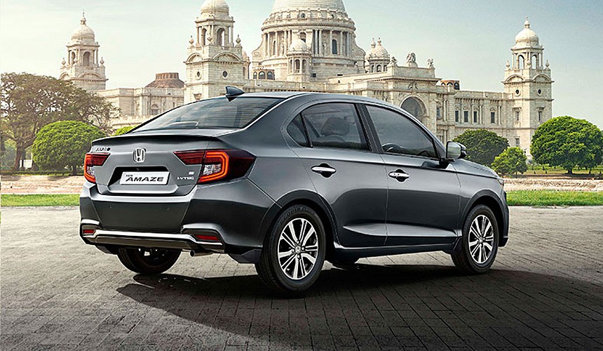 Обновлен дешевый седан Honda Amaze
