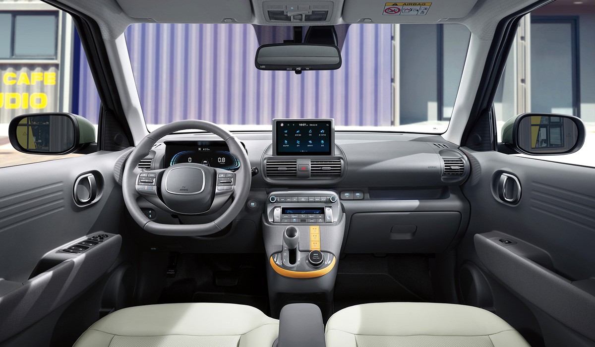 Новый паркетник Hyundai Casper показал необычный салон Новый паркетник Hyundai Casper показал необычный салон