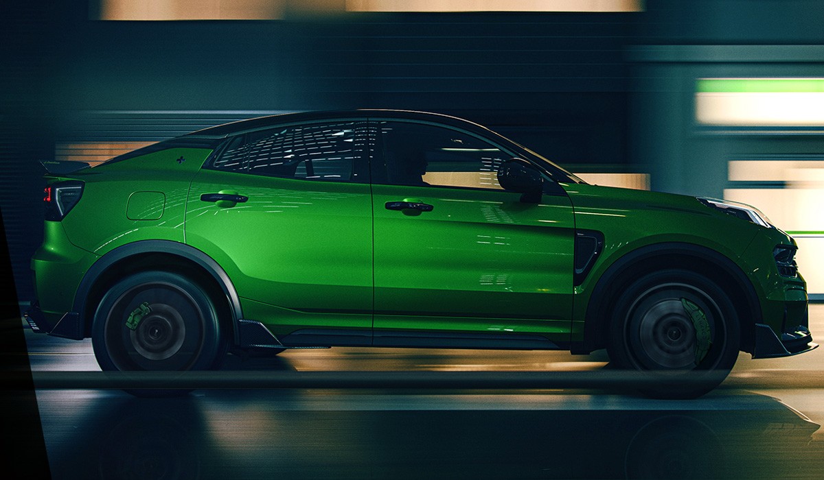 Представлен «горячий» кроссовер Lynk & Co 05+ Представлен «горячий» кроссовер Lynk & Co 05+